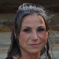 Karen Defoe's Instagram, Twitter & Facebook