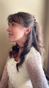 Exploring the Shades of Blue in Acoustic Covers