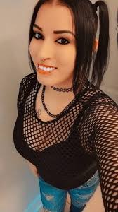 What are some great bands to listen to?