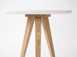 Pair Of Round White Nightstand Small Bedside Table With Three Solid Oak Legs Amazon Co Uk Handmade