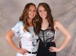 Mother Daughter Look A Like Contest