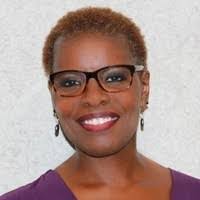 Shelly Clements's Instagram, Twitter & Facebook