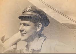 Thomas Hackbarth's Instagram, Twitter & Facebook