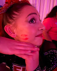 Laci Mitchell (@bespoke.hairbylaci) • Instagram photos and videos