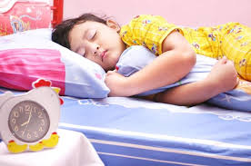 Bayi yang baru lahir sangat rentan mengalami kepala peyang karena tulang tengkorak yang masih lunak. Jika Mengalami Panas Dingin Ini Yang Harus Dilakukan Semua Halaman Nakita