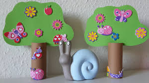 Baume Aus Toilettenpapierrollen Basteln Der Familienblog Fur Kreative Eltern Aus Toilettenpapierrollen Kann Man Baum Basteln Basteln Klopapierrollen Basteln