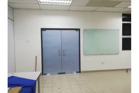 Simply select the shape, enter the sizes, thickness, type, edge work, etc., and it will calculate the price for that product. 6mm Tempered Glass Whiteboard Non Magnetic Shelton Mart Office Furniture Office Chair Office Table Office Partition Supplier Malaysia