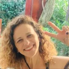 Queria entender pq não estão falando do ator que está interpretando esse  vilão. Qual o nome dele alguém sabe? Tô procurando na internet e não acho  em lugar nenhum.. 🫣 nem o