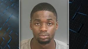 Suspect arrested after woman fights off assault in downtown Charleston