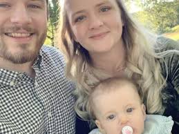 Fundraiser for Holly Ogilvie by Jeremy Pyne : My sister and her beautiful  family