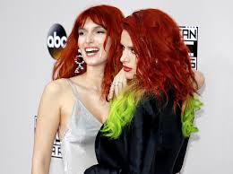 Maybe you would like to learn more about one of these? Dani Thorne Und Bella Thorne Redaktionelles Stockfoto Bild Von Film Mode 81356203