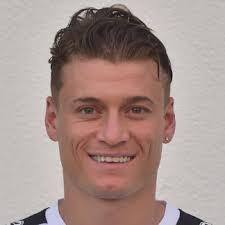 Kariyer sayfasında ezgjan alioski isimli futbolcunun sezon bazında takımının yer almış olduğu turnuvalardaki maç, gol, asist, sarı kart, kırmızı kart, oyuna girme, oyundan alınma, ilk onbirde. Ezgjan Alioski North Macedonia European Qualifiers Uefa Com