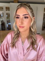 More prom beauties with a pink soft glam eye💋 • • • #makeup #mua  #makeuptutorial #makeuplooks #makeupaddict #cheshiremua #cheshiremakeup  #muacheshire #makeupofinsta #lookoftheday #wakeupandmakeup #makeuplook  #makeupobessed #makeupgeek #lashes ...