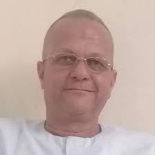 ادعوله بالرحمة 🙏 بـ أزمة قلبية .. ⭕وفاة محمد إسماعيل عبد القادر محمد مدير  مدرسة كفر حمد موسى الابتدائية بـ أبو كبير الشرقية خلال انتخابات الشيوخ