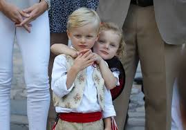 Charlene (née charlene lynette wittstock; Jacques Et Gabriella Les Jumeaux De Monaco Inseparables Au Pique Nique De La Principaute Elle