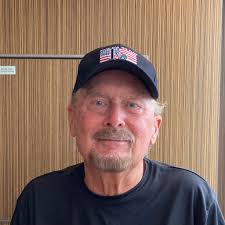 everyone Merry Christmas to all our members from the admin team here at Art  of Bob Dylan. Have a wonderful time one and all 🍻🥂🎄