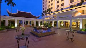 Khách sạn sheraton ngay trung tâm sài gòn sáng nay đã bị phong tỏa (ảnh: Khach Sáº¡n Sheraton Ha Ná»™i