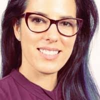 Robyn Fisher's Instagram, Twitter & Facebook