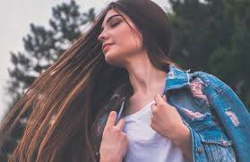 Gli annessi cutanei sono diversi (peli, unghie, ghiandole sudoripare e sebacee) e differiscono tra loro per relativa struttura e funzione; Come Far Crescere I Capelli Piu Velocemente Biopoint