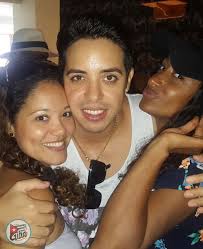 Un hermoso recuerdo con los talentosos actores cubanos Ariana Álvarez,  Edenis Sánchez y Leo Garrido. ¡Qué lindo ver estos momentos compartidos con  estos grandes artistas y presentadores cubanos! ✨♥️ 📺Retratos De Cuba 🇨🇺