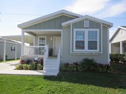 Palm Harbor Mobile Home For Sale In North Fort Myers Fl Mobile Home Exteriors Mobile Home Landscaping Manufactured Home