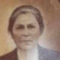 Ercilia Ramirez's Instagram, Twitter & Facebook