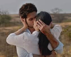 Movie Review What Is Your Review Of Kabir Singh 2019 Movie Quora It's unusual for a film to open with a deleted scene. of kabir singh 2019 movie quora
