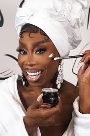 Mo Heart, Mo Beauty, More Money