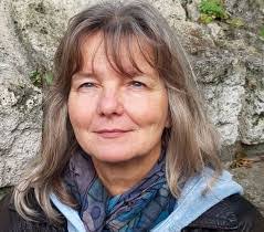 Patricia Meissner's Instagram, Twitter & Facebook