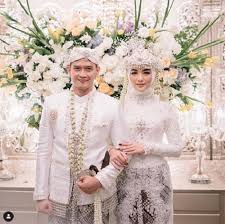We did not find results for: Pesona Citra Kirana Dan Rezky Aditya Di Akad Nikah Cerah Nan Elegan Okezone Muslim