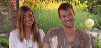 Cela est une grande surprise car les deux ne semblaient pas vraiment amoureux. Maries Au Premier Regard Malgre Leur Amour Vivien Et Charline Ont Failli Se Separer Mce Tv