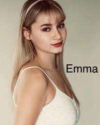 Erin Rae's Instagram, Twitter & Facebook