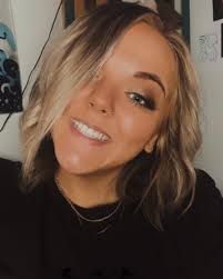 Maddison Miles : Professional Wrestler