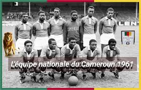 Nous sommes le conseil arcturien, et nous avons pris plaisir à nous connecter avec vous ». La Taniere Du Lion Les Galactiques Et Historiques Joueurs De L Equipe Nationale Du Cameroun En 1961 Debout De Gauche A Droite 1 Ndando Eugene Leopard Sportif De Douala 2 Pokossy