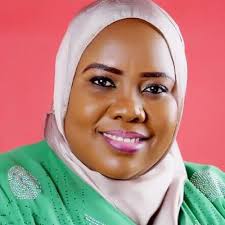 Fatima Bello (@FatimaB88216666)