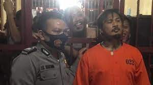 Sebelum bebas, ada beberapa kontroversi jerinx dalam perjalanan kasusnya, dari. Kronologi Kasus Idi Kacung Who Hingga Jerinx Ditahan