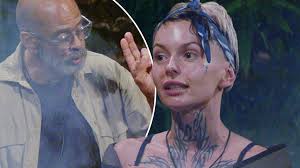 Pierre nennt Edith „dämliche Kuh“