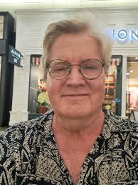 I love seeing historical photos of our area.