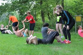 The association accompanies children and young people in the mourning process. Azubi Lauf 3 Vorbereitung Trimmdichpfad Im Burgerpark Sparda Bank Marathon Bremerhaven
