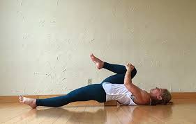 Yoga poses for hips and legs. 8 Yoga Poses To Target Tight Hip Flexors Active