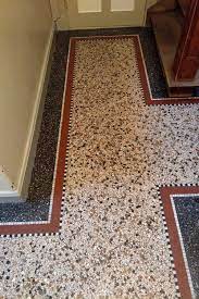 Tragen sie auch klebstoff auf die rückseite der fliese auf. Terrazzo Flur Terrazzo Terrazzo Boden Fliesen Flur