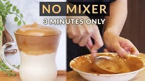Cara Membuat Dalgona Coffee Tanpa Mixer Hanya 3 Menit Tribunnews Com Mobile
