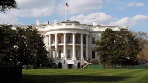 See more of ich muss erst obama ins weiße haus bringen on facebook. Weisses Haus Bewaffneter Eindringling Ins Weisse Haus Erhalt 17 Monate Haft Augsburger Allgemeine