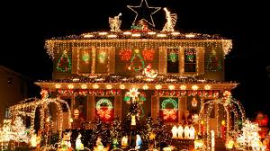 Outside townhouse christmas decorating ideas. Outdoor Christmas Lighting Projects Northern Lights And Trees