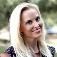 Kimberly Crabb's Instagram, Twitter & Facebook