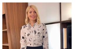 Check them out over on closer online. Holly Willoughby S Clothes From This Morning And Where To Buy High Street Versions Undefined