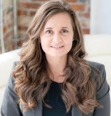 Kara Dolan's Instagram, Twitter & Facebook