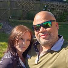 Watch Tell Me Who I Am