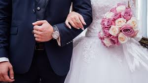 Karena akad nikah adalah acara yang paling sakral di dalam pernikahan, maka harus dipersiapkan sebaik mungkin. Di Ponorogo Pengantin Wanita Positif Covid 19 Akad Nikah Tetap Digelar Suara Jatim