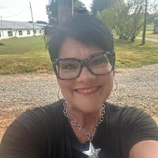 Okay be honest…what score are we giving Ed's dance moves? 🕺👀